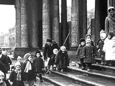 Дети и детство в блокадном Ленинграде