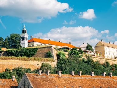 Северная Сербия: Нови-Сад, монастырь Крушедол и Сремски-Карловцы