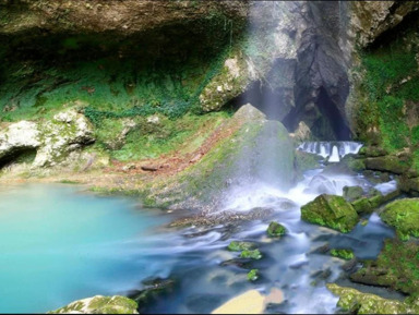 Джип-тур к водопаду Пасть Дракона: мифический джиппинг в Сочи