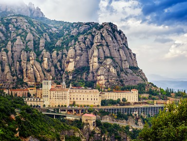 Монтсеррат — в горы к главной покровительнице Каталонии