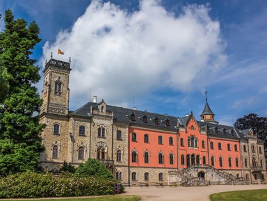 Замок Сихров и богемские гранаты — национальное достояние Чехии