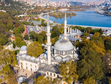 Стамбул: прогулка по древнему району Эйюп