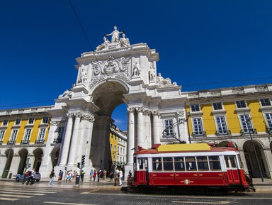 Дух районов старого Лиссабона
