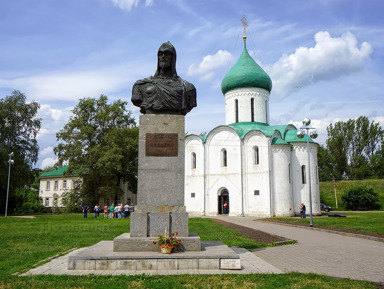 Город, "переявший славу"