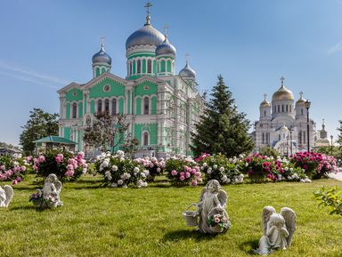 Из Нижнего Новгорода — в Арзамас и Дивеево