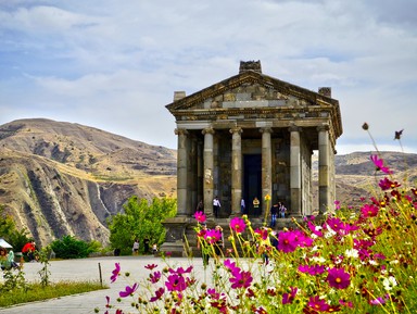 Многогранная Армения: от языческого Гарни до монастыря Гегард