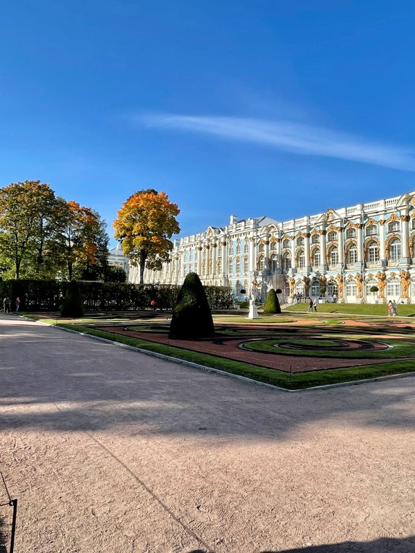 В Екатерининский и Александровский дворцы и парки (в группе)