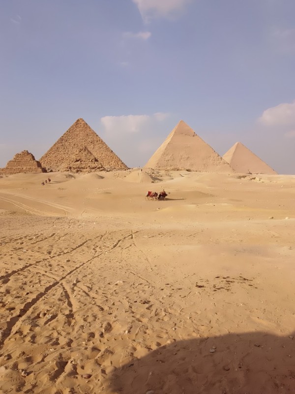 Из Хургады — к 9 пирамидам
