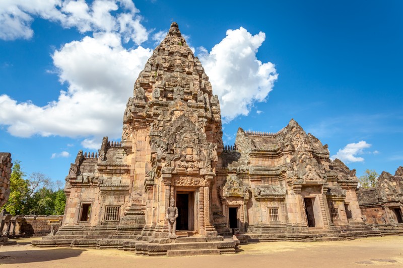 Храмовый комплекс Пном Рунг: двухдневное путешествие из Паттайи