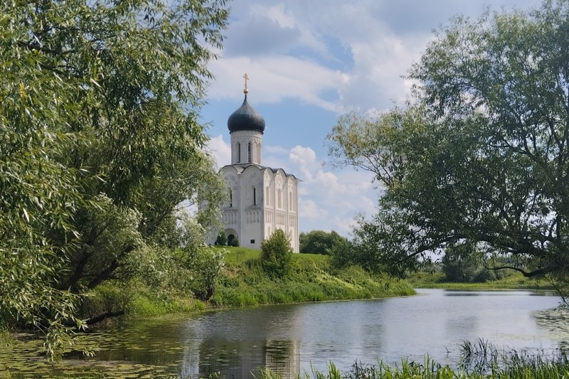 Из Суздаля к дивному храму Покрова на Нерли