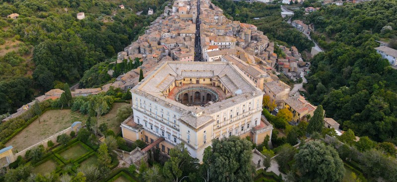 Замок кардинала Фарнезе и озеро Вико: путешествие из Рима