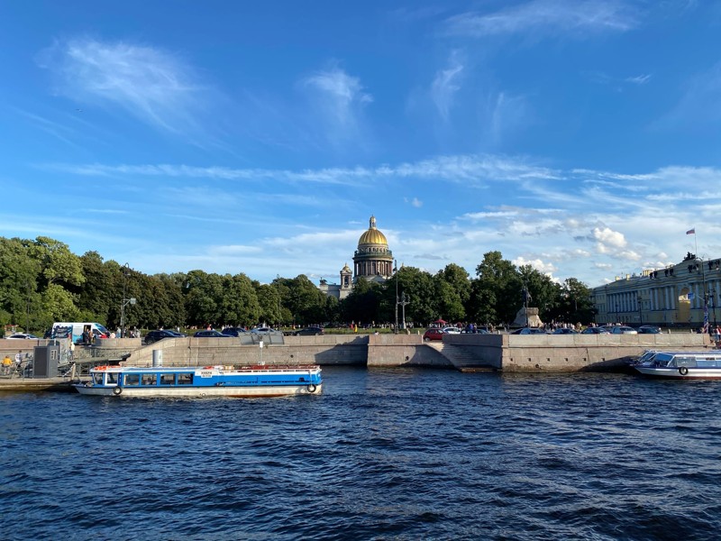 Речной трансфер «Центр Петербура — Севкабель Порт»
