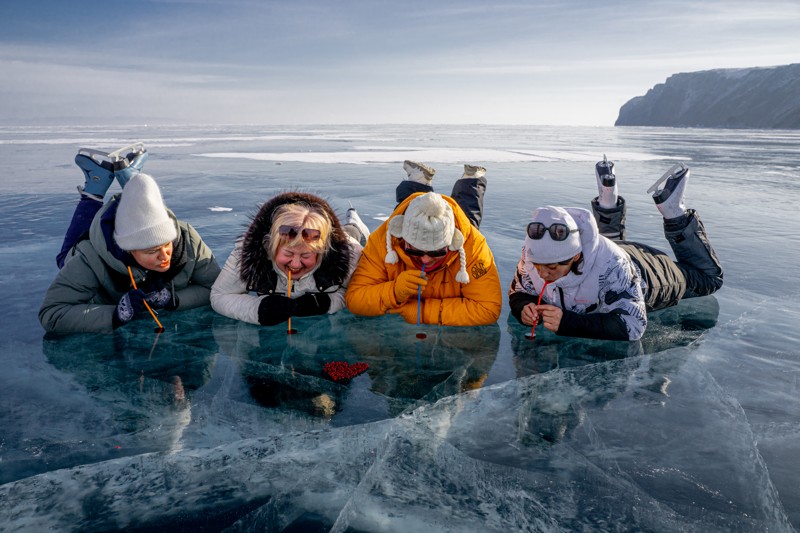 На зимний Байкал с профессиональным фотографом: море развлечений, вкусных блюд и лучших кадров