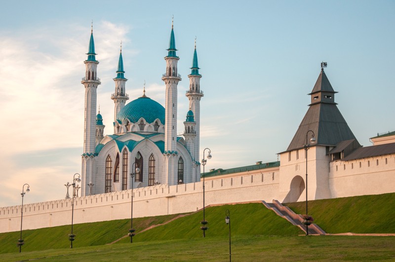 Исследовать Казанский кремль в мини-группе