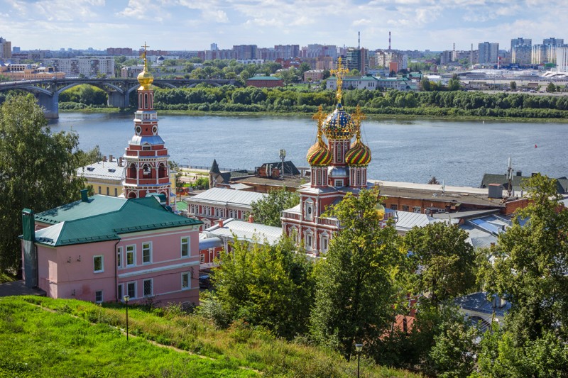 Из грязи в князи: прогулка по улицам Кожевенная и Рождественская