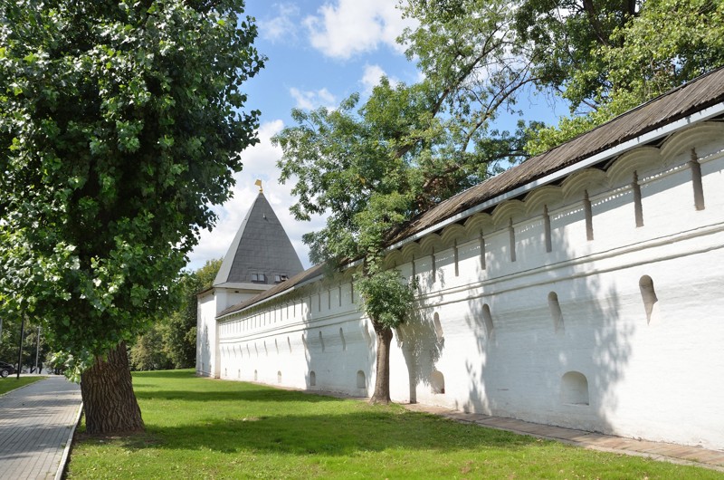 Спасо-Андроников монастырь: в этих стенах живёт древность