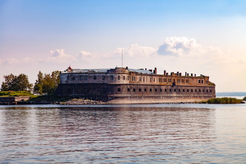 Кронштадт: Музей военно-морской славы и Остров фортов (мини-группа)