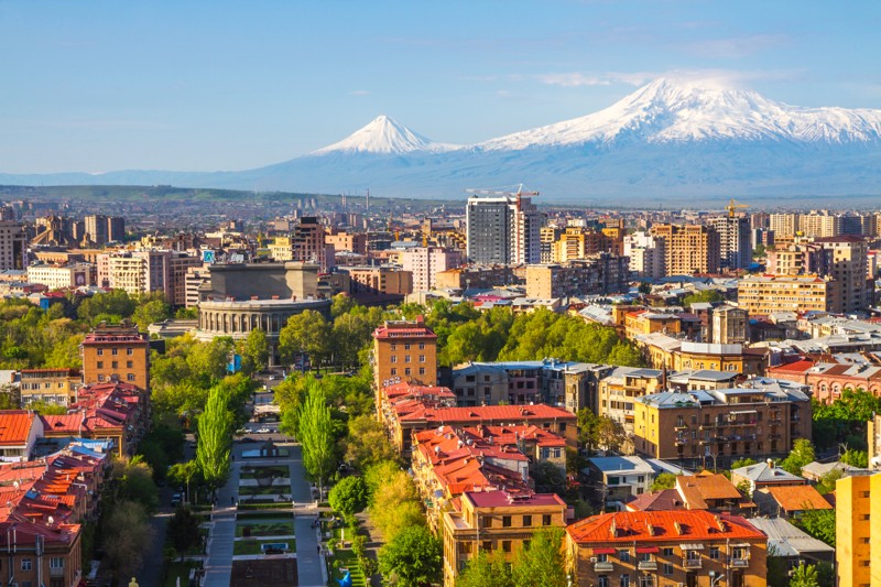 Ереван: трансфер из аэропорта + обзорная пешая экскурсия