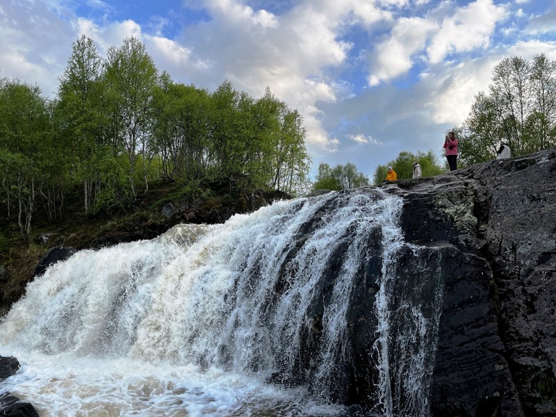 Водопады в окрестностях Мурманска