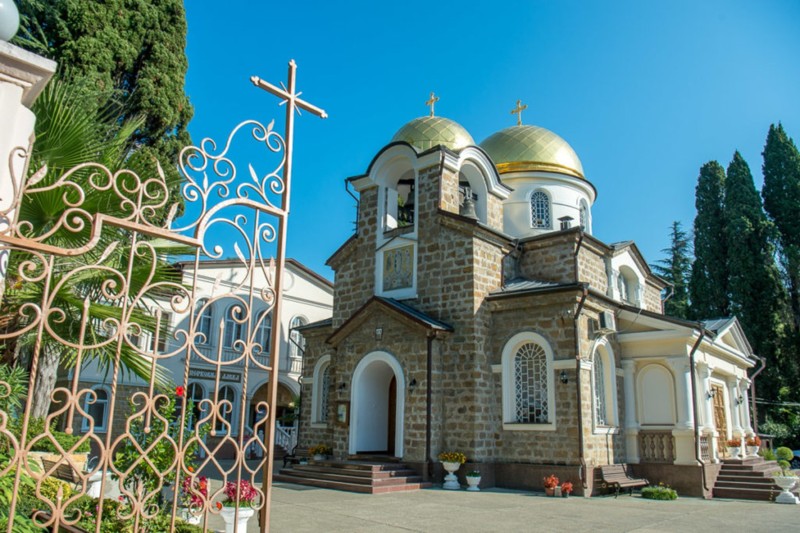 Сочи: символы православия