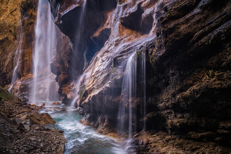 Чегемские водопады и термы Гедуко. Групповая экскурсия из Пятигорска
