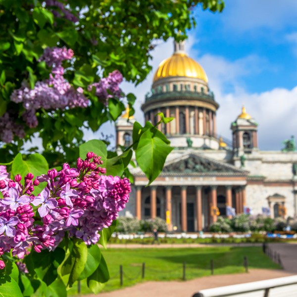 Семейная прогулка по Исаакиевскому собору с иммерсивным аудиогидом