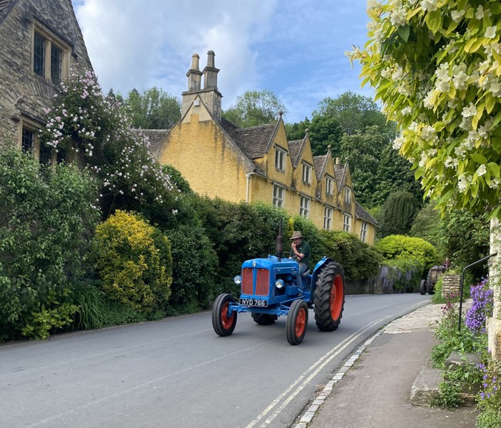 Один день в Cotswolds: путешествие к самым красивым деревням Англии