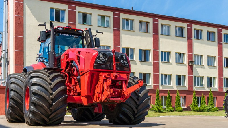 Групповая экскурсия на Минский тракторный завод