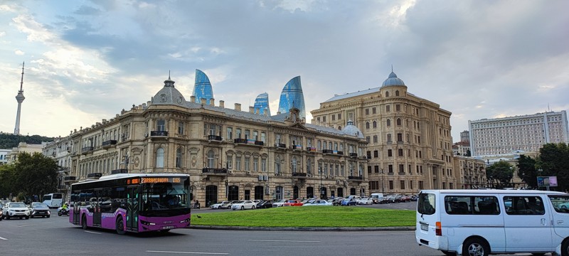 По центру Баку и вдоль трассы Формулы-1: экскурсия в мини-группе