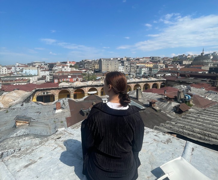 По крышам и трущобам Стамбула!