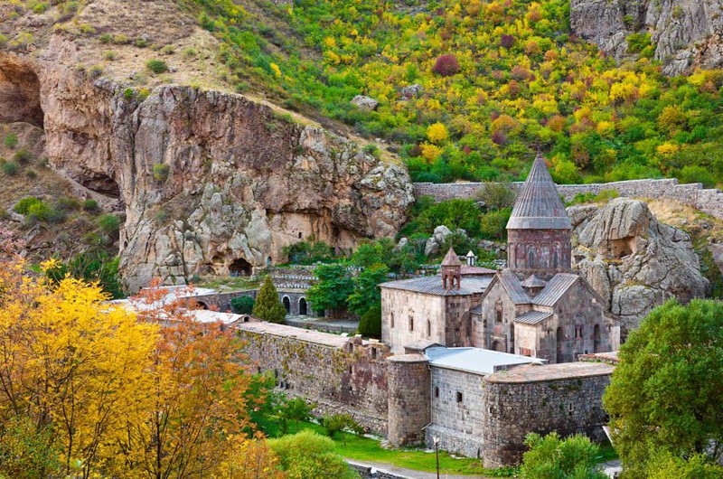 В Армению на 5 дней: Ереван, Севан и древние храмы
