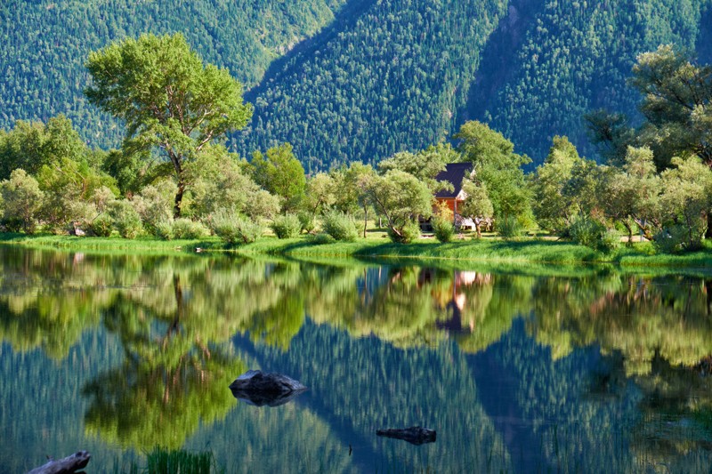 Телецкое озеро — к хранителю алтайских тайн