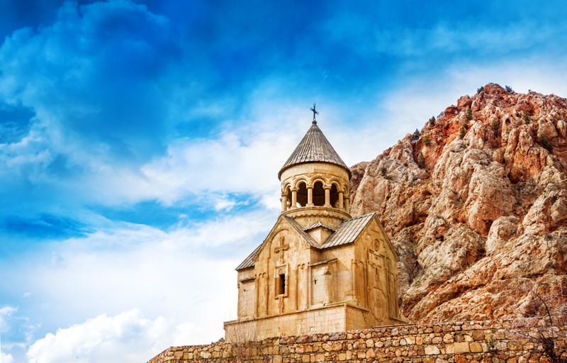 В страну древних святынь и гордых вершин: тур по Армении с дегустациями и мастер-классом